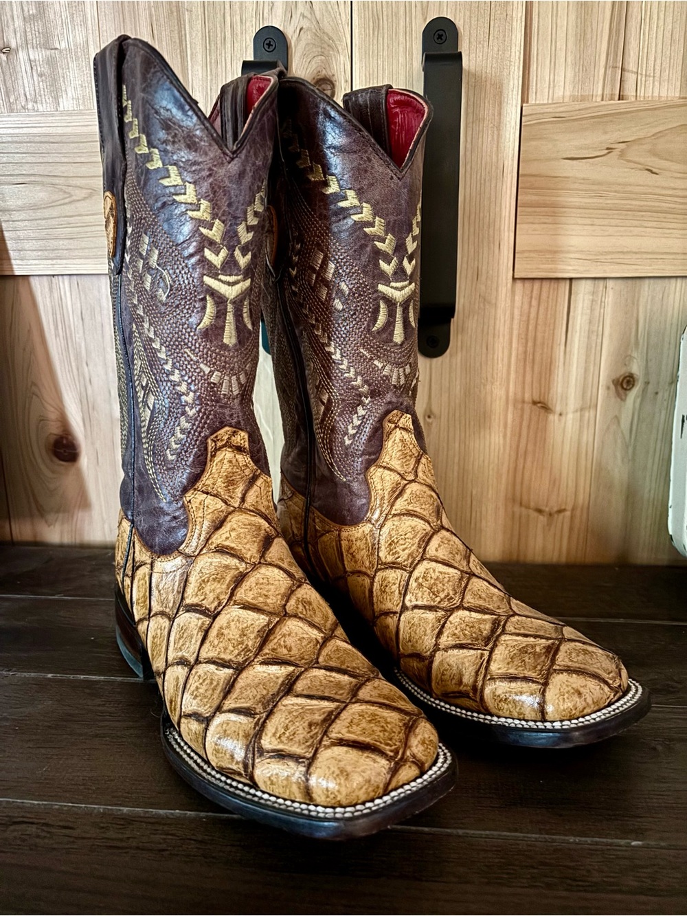 Ferrini Women’s Two-Tone Western Cowboy Boots - Brown & Tan